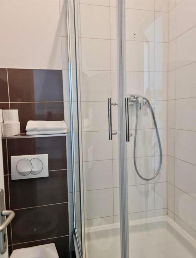 Bishnu Hostel Zagreb Eksteriør billede
